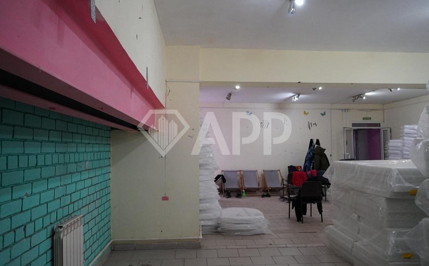 Продам здание (1112 м²) в центре Волжска фото