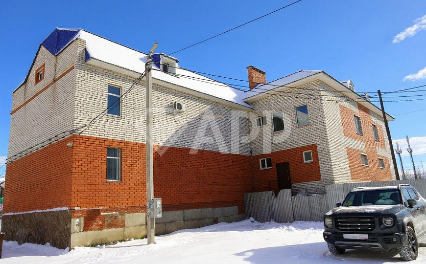 Продам здание (1112 м²) в центре Волжска фото