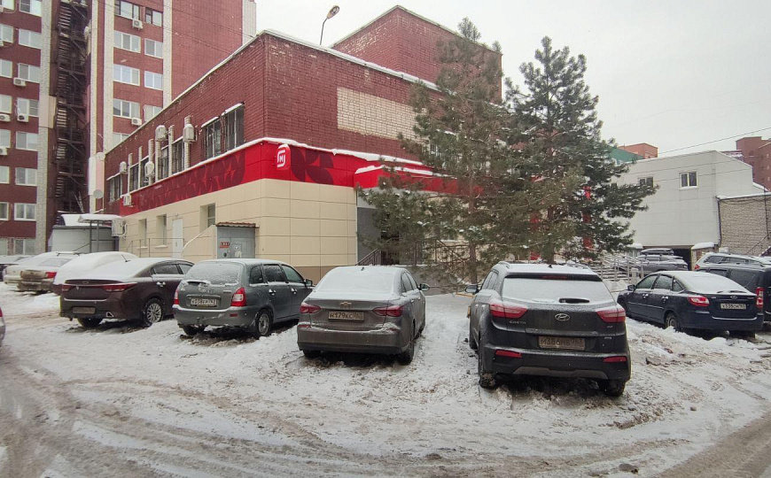  Офис с большой парковкой, 115 м² фото