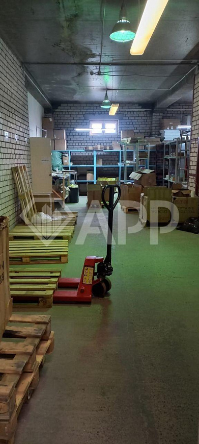 Сдам площадь под склад или производство фото