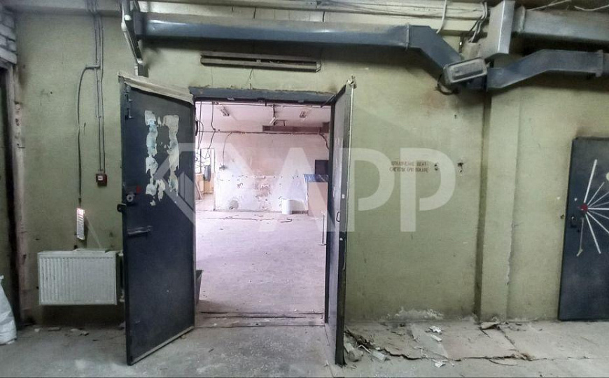 Сдам теплое светлое помещение фото