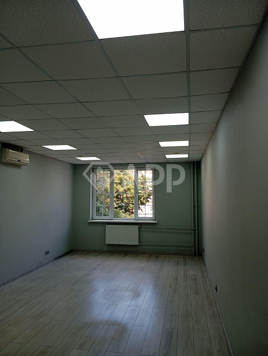 Аренда офиса в центре города , к.у.включены фото