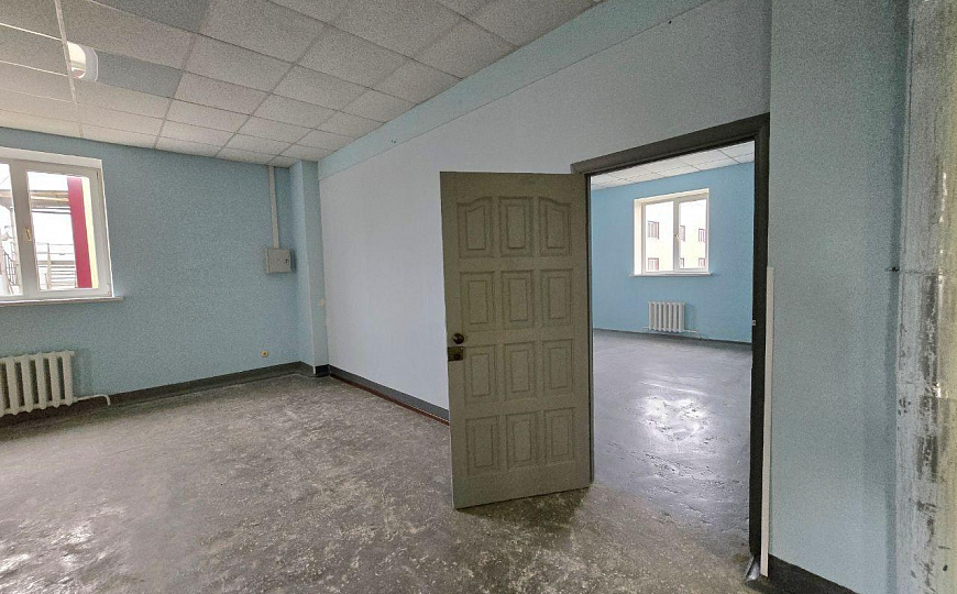 Производственно-офисное помещение, 700 м2 фото