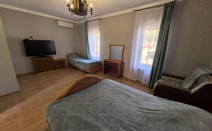 Продаю гостиничный комплекс в Абрау-Дюрсо фото