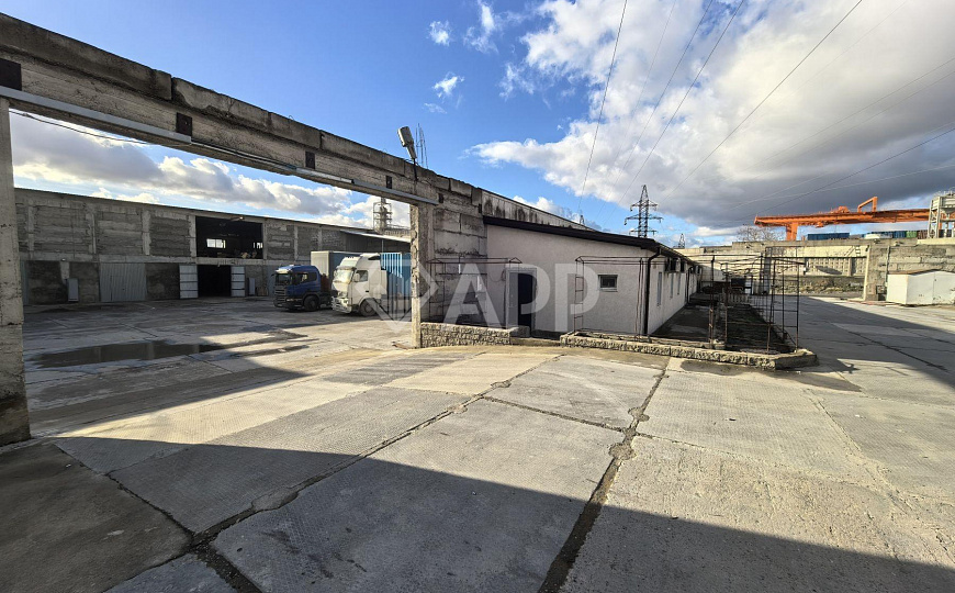 Продаю базу со складами и офисом, 4 200 м² фото
