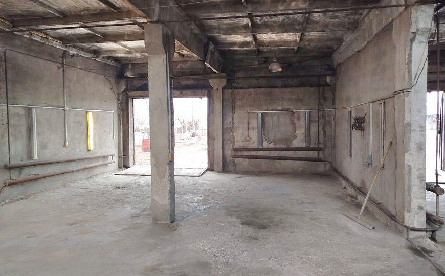 Тёплый склад с ямой, 258 м2 фото