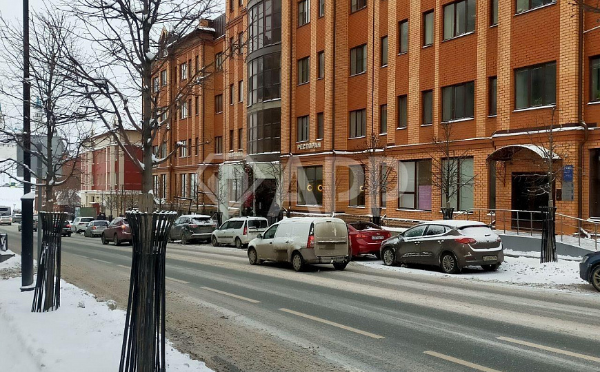 Сдаю 50м² в центре фото