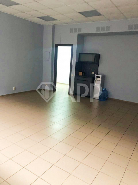 Сдаю 50м² в центре фото