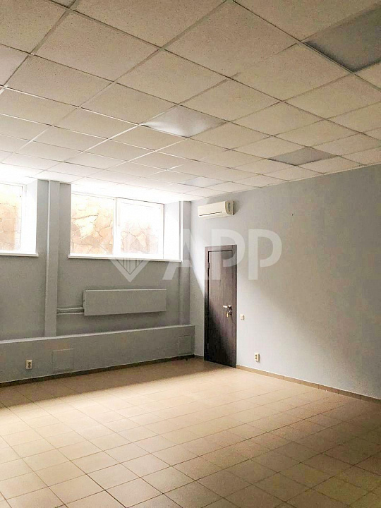 Сдаю 50м² в центре фото