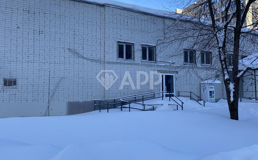 Продается здание свободного назначения фото