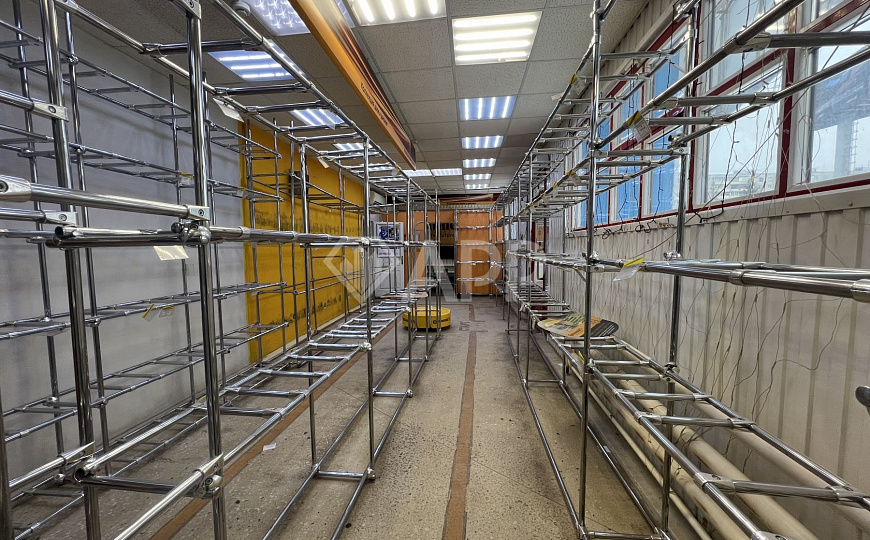 Здание на трафике, 267,7 м² фото