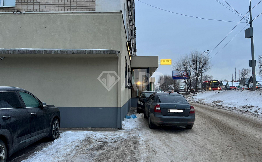 Сдам помещение, 281 м² фото