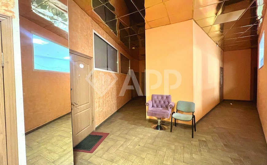 Продам помещение на 1 линии, 301,6м² фото