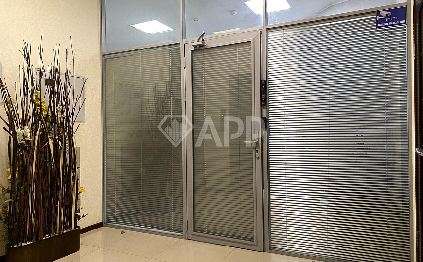 Сдаю офисы с ремонтом центр от 50-220 м² фото