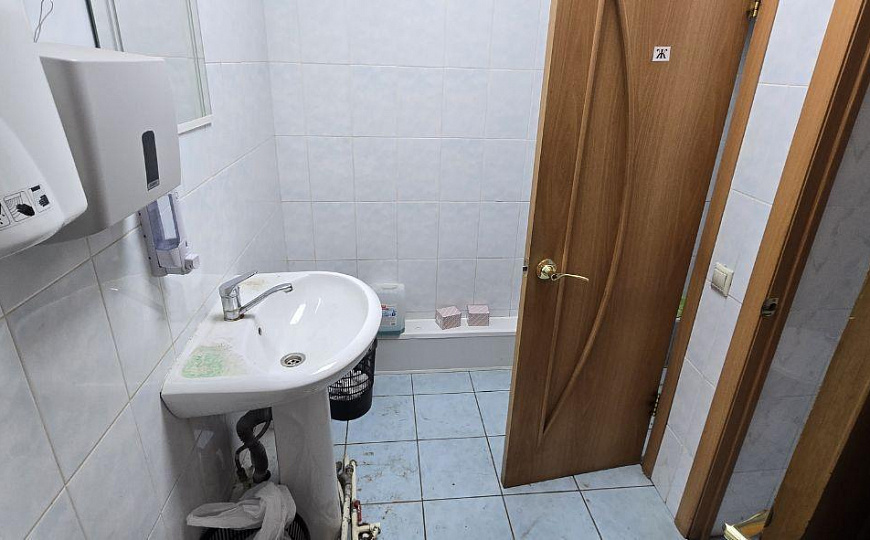 Продам офисное помещение фото