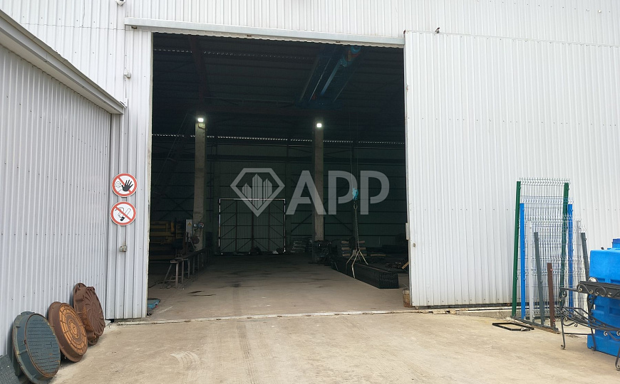 Сдам складское помещение, 945 м² фото