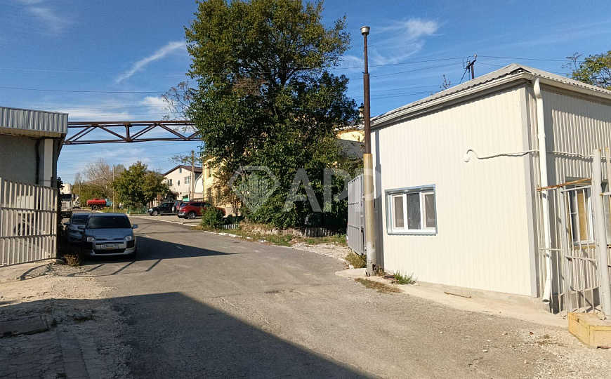 Сдаю складское помещение, 800 м² фото