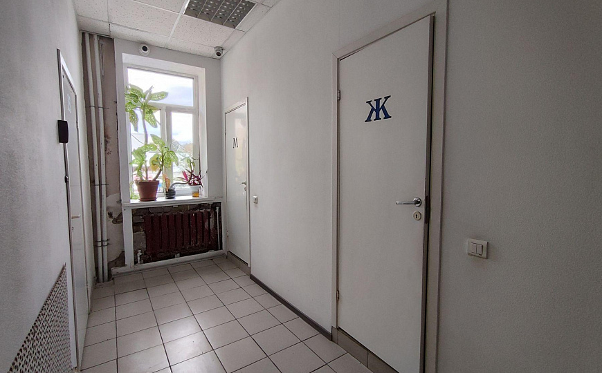 Отдельно стоящее здание, 1 782 м² фото