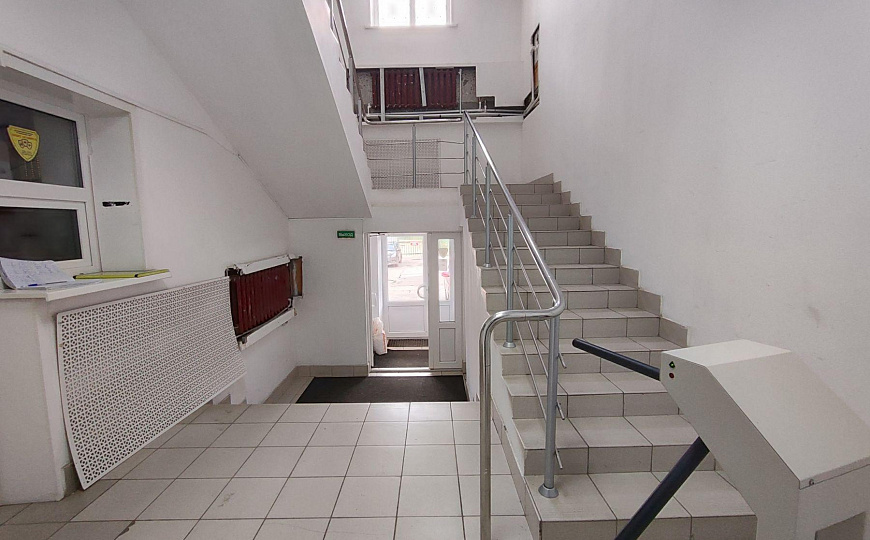 Отдельно стоящее здание, 1 782 м² фото