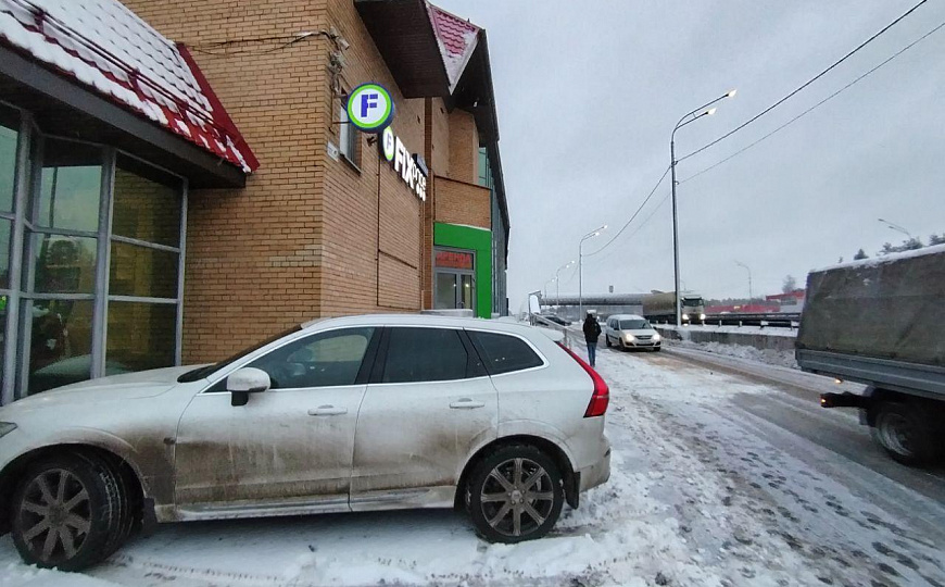 Помещение 52 м² с разгрузкой фото