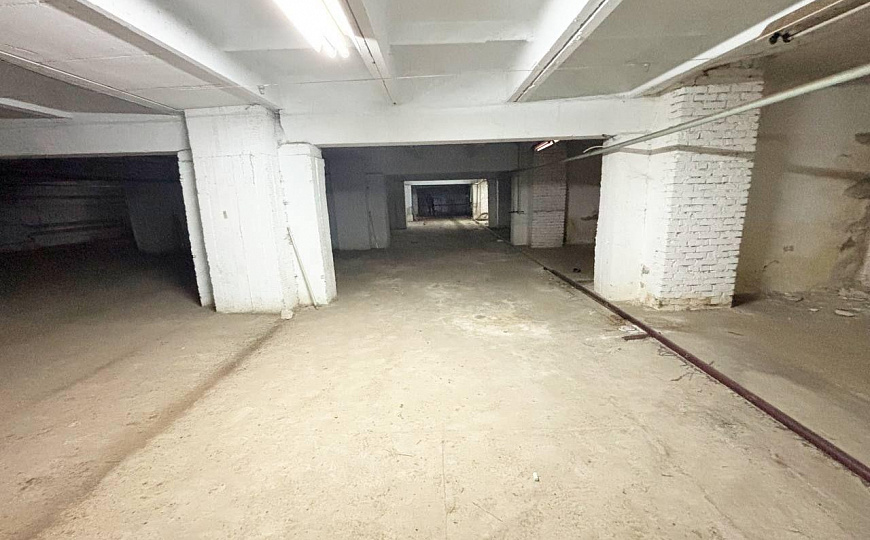 Теплый склад 526 м с пандусом фото