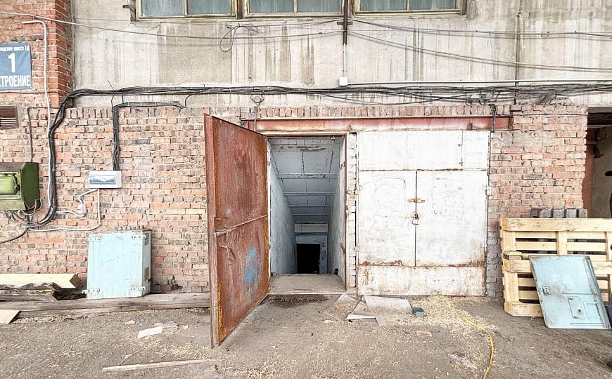 Теплый склад 526 м с пандусом фото