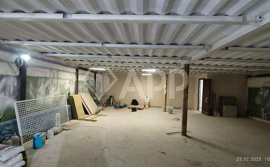 Отдельно стоящее здание фото