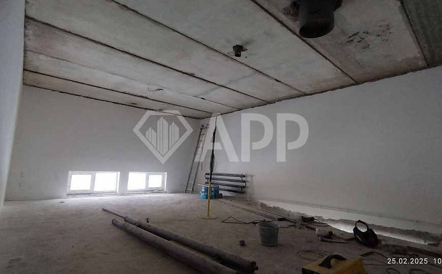 Отдельно стоящее здание фото