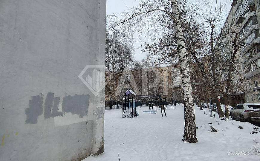 Отдельно стоящее здание фото