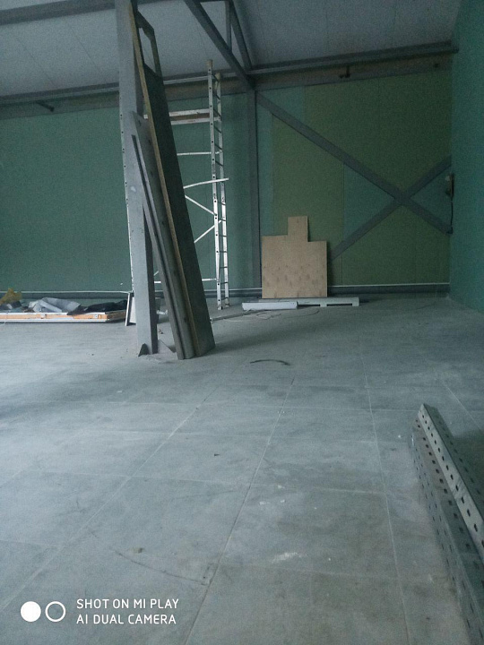 Тёплое помещения под производство или склад фото