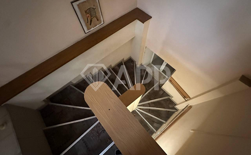 Помещение свободного назначения 375м² в центре города фото