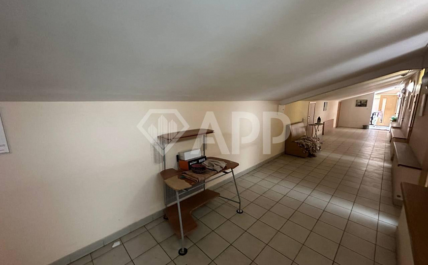 Помещение свободного назначения 375м² в центре города фото