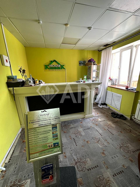 Помещение свободного назначения 375м² в центре города фото