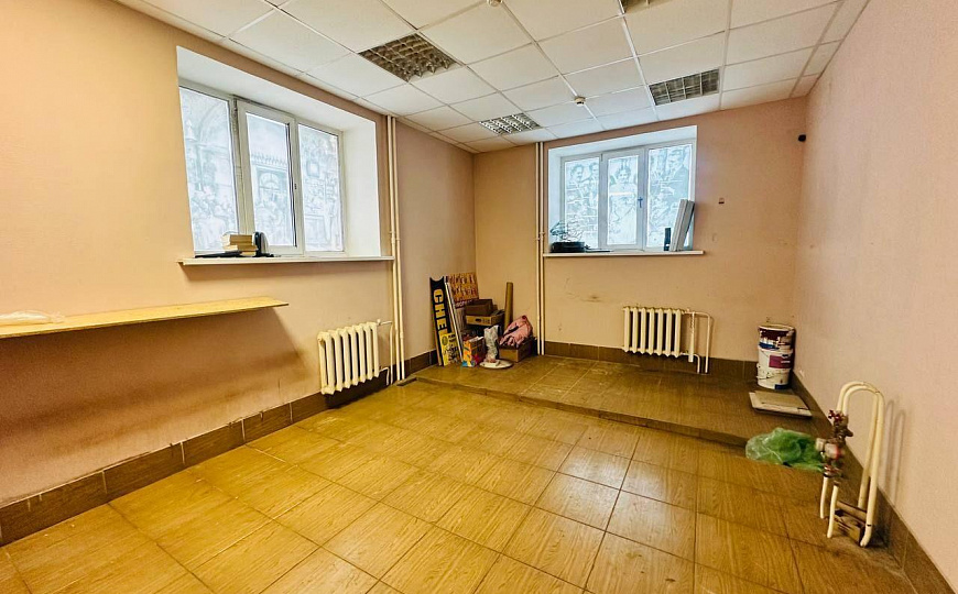 Аренда помещения 78,5 кв. м у Космопорта фото