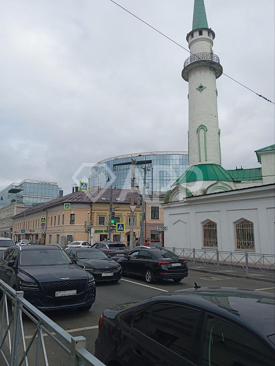 Помещение  в аренду в центре фото