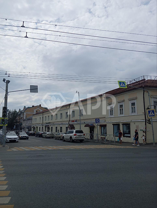 Помещение  в аренду в центре фото