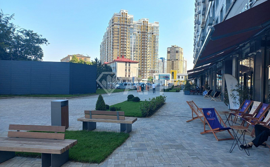 Сдаю торговое помещение, 76,3 м² фото