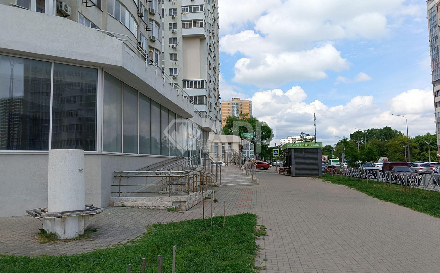 Сдаю 1 этаж 1 линия, 190 м² фото