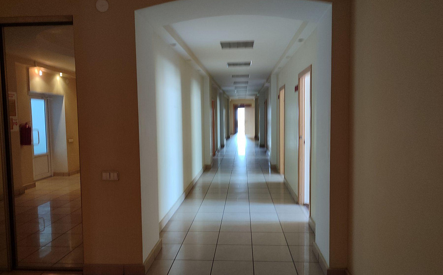 Офисное помещение, 776 м² фото