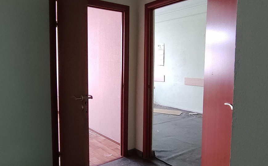 Офисное помещение, 776 м² фото