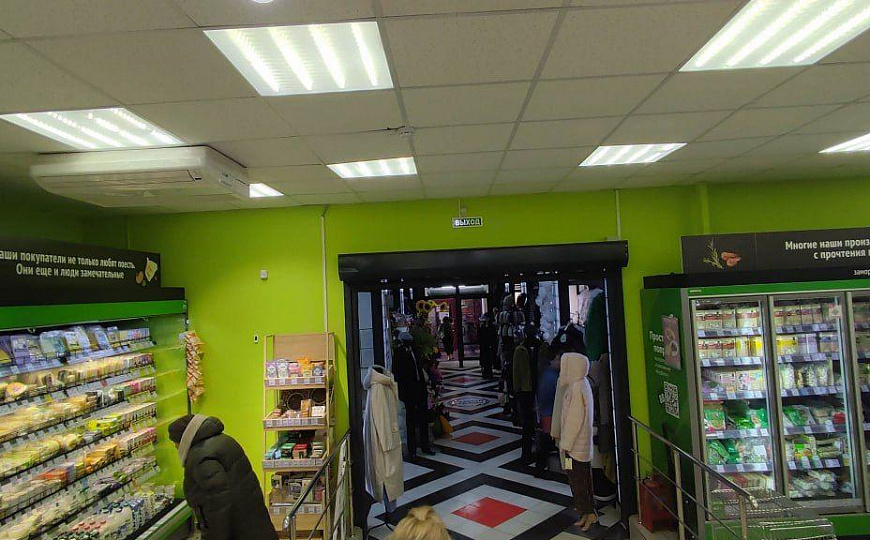 Сдам торговое помещение, 23 м² фото