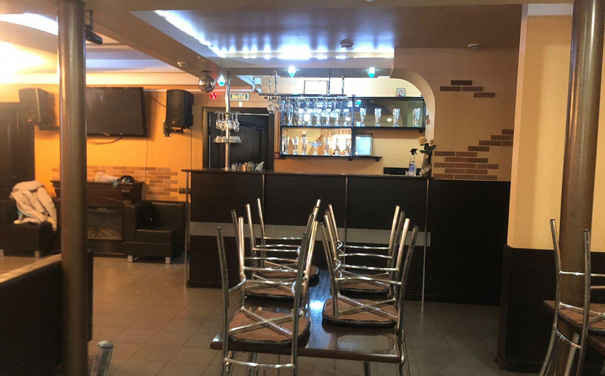 Сдам отдельно стоящее здание, 308 м² фото