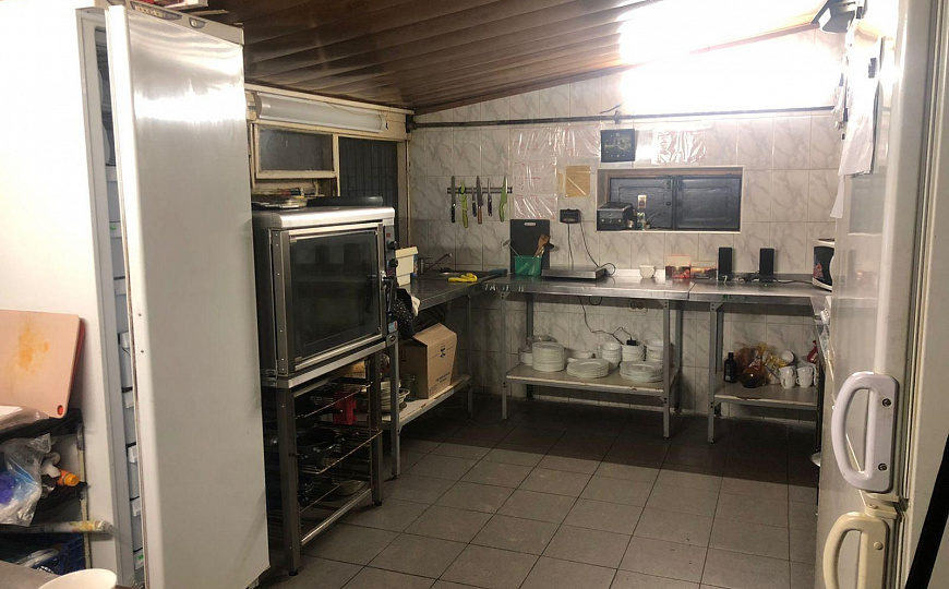 Сдам отдельно стоящее здание, 308 м² фото