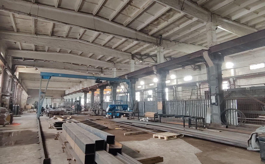 Производственное помещение, 1400 м² фото