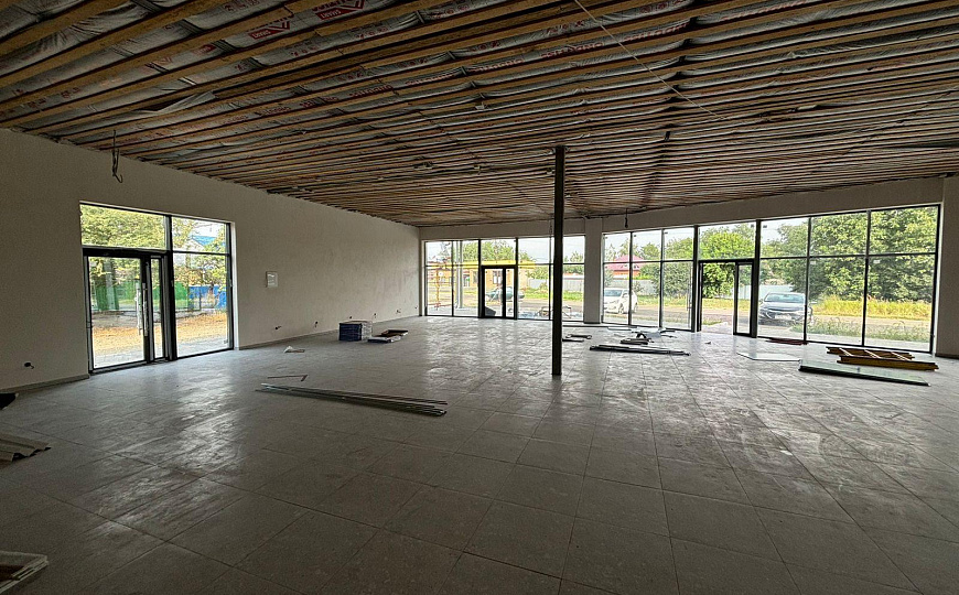 Сдам помещение свободного назначения площадью от 50м² до  342м² фото