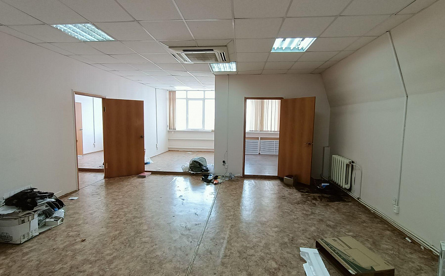 Офисное помещение на Заводском шоссе, 215 м² фото