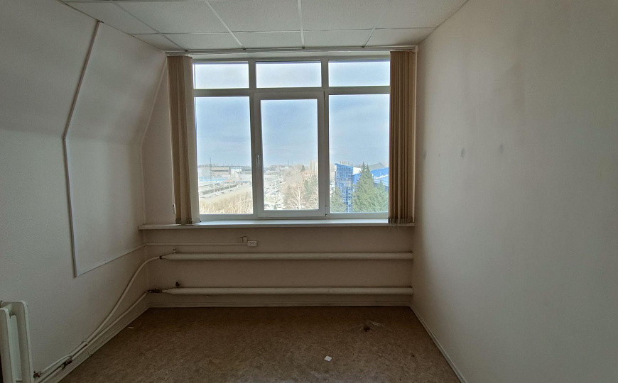 Офисное помещение на Заводском шоссе, 215 м² фото