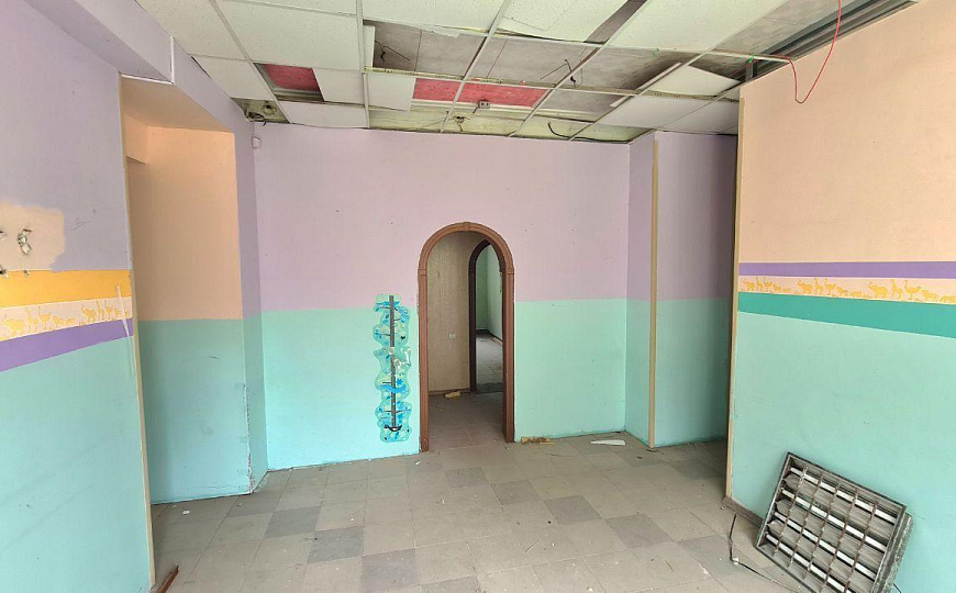  Здание свободного назначения фото