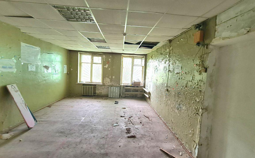  Здание свободного назначения фото