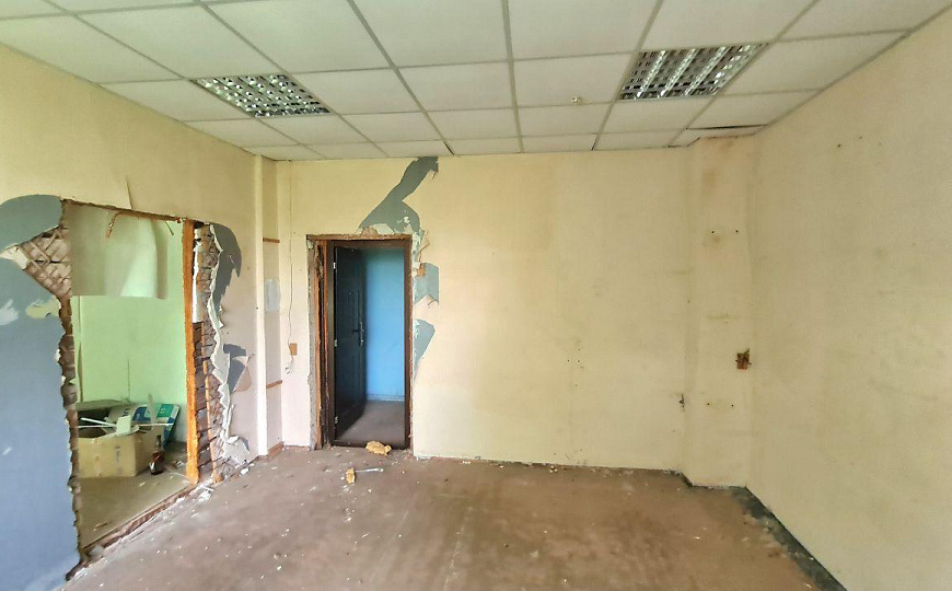  Здание свободного назначения фото